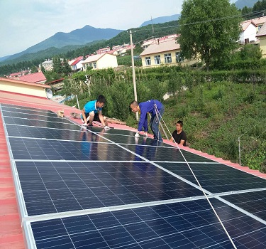 Jilin Baishan 15KW rooftop photovoltaic power station